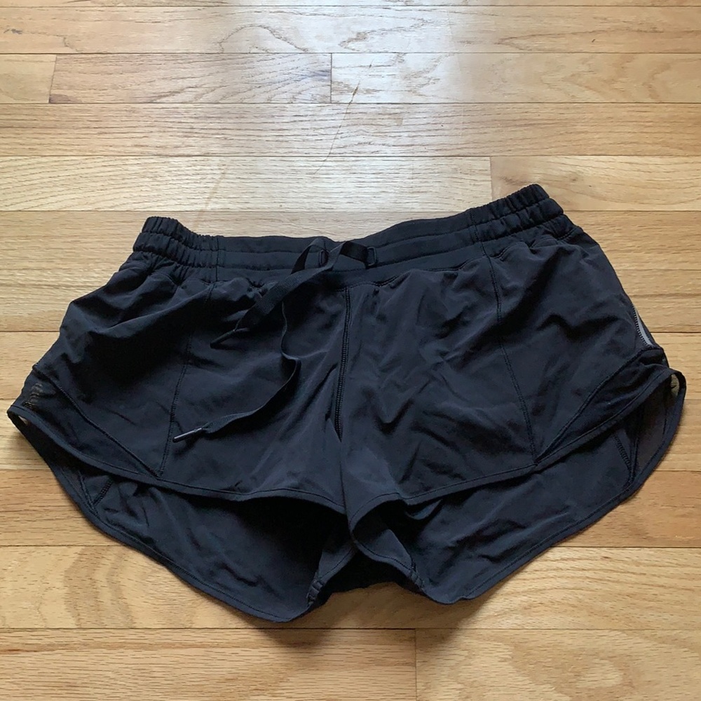 Lululemon Running Shorts Size 8 Reg